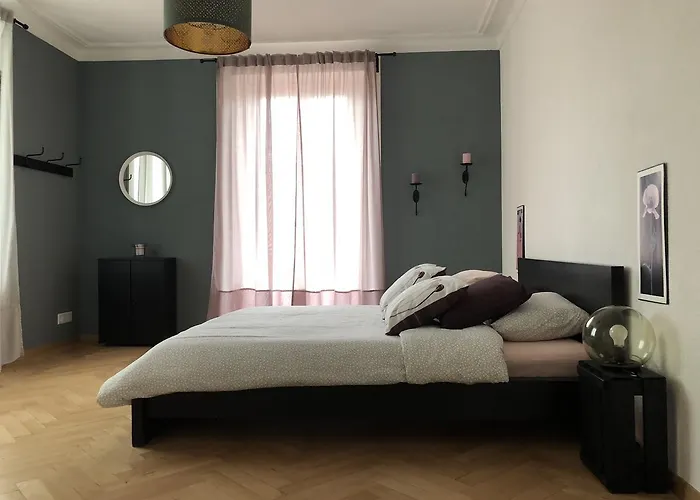 Appartement Douces Heures Avec Parking Couvert Prive