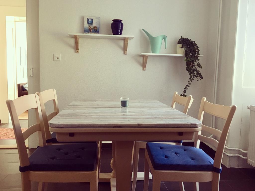 Douces Avec Parking Couvert Prive *