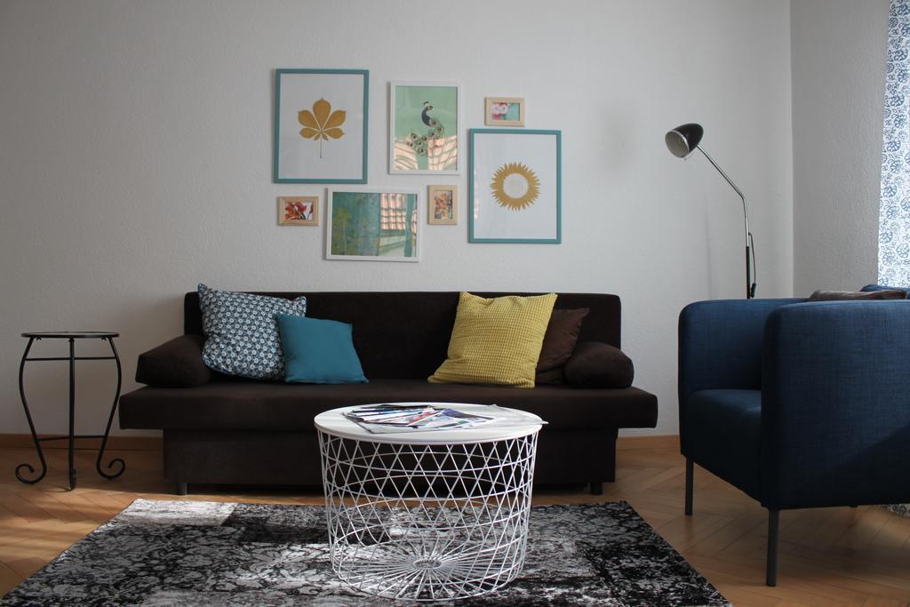Douces Avec Parking Couvert Prive Apartment